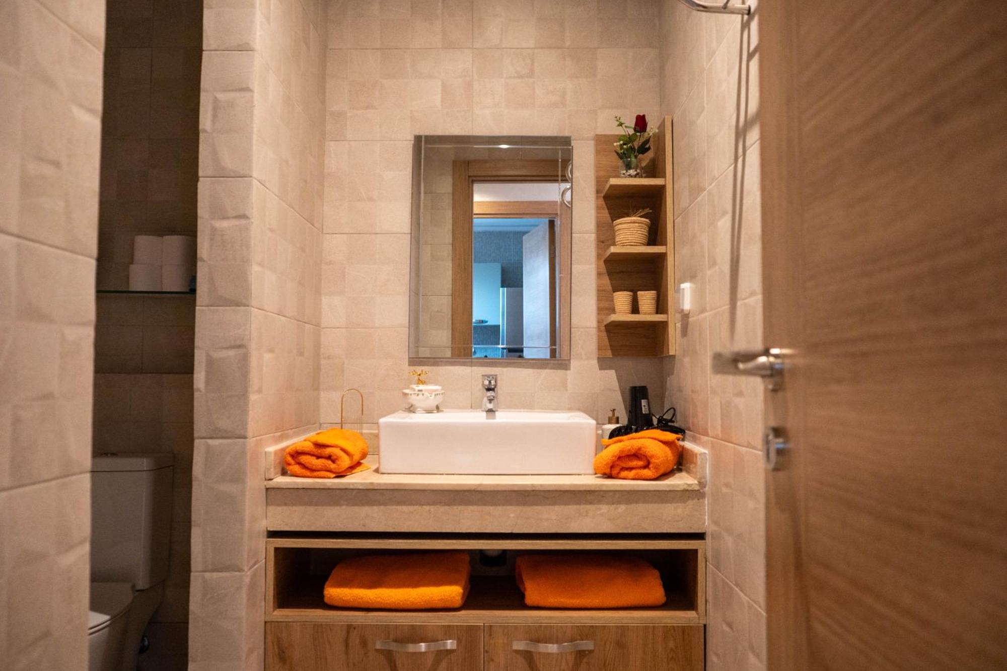 Magnifique Appartement Moderne De 2 Chambres Avec Piscine A 10 Min Du Centre De Marrakech Μαρακές Εξωτερικό φωτογραφία